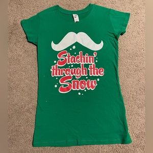Christmas Mustache Tee 🎄